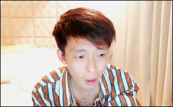 被12级铁粉批评,王冕心情差