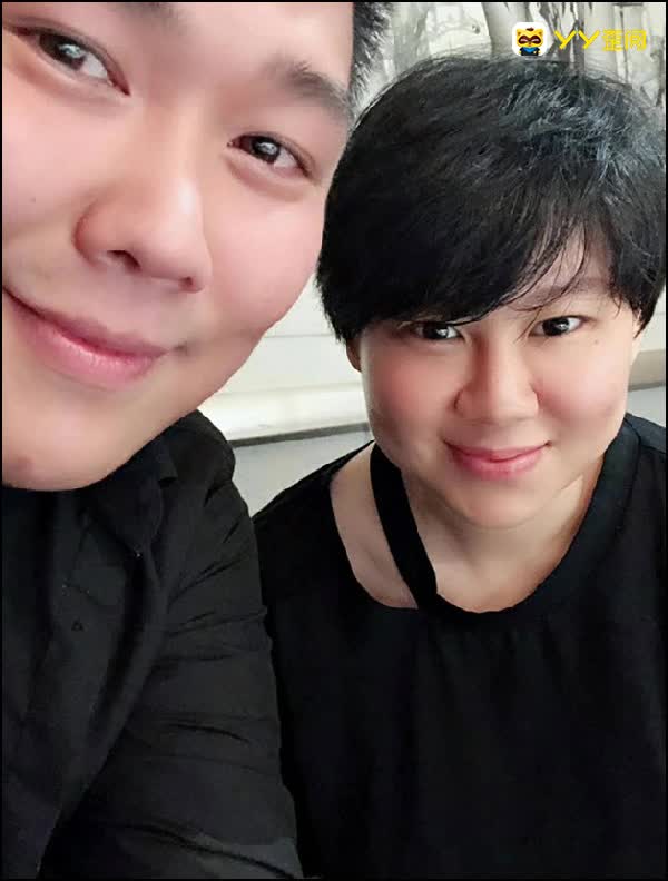 谢小宇小沈阳豪哥杨树林线下聚餐