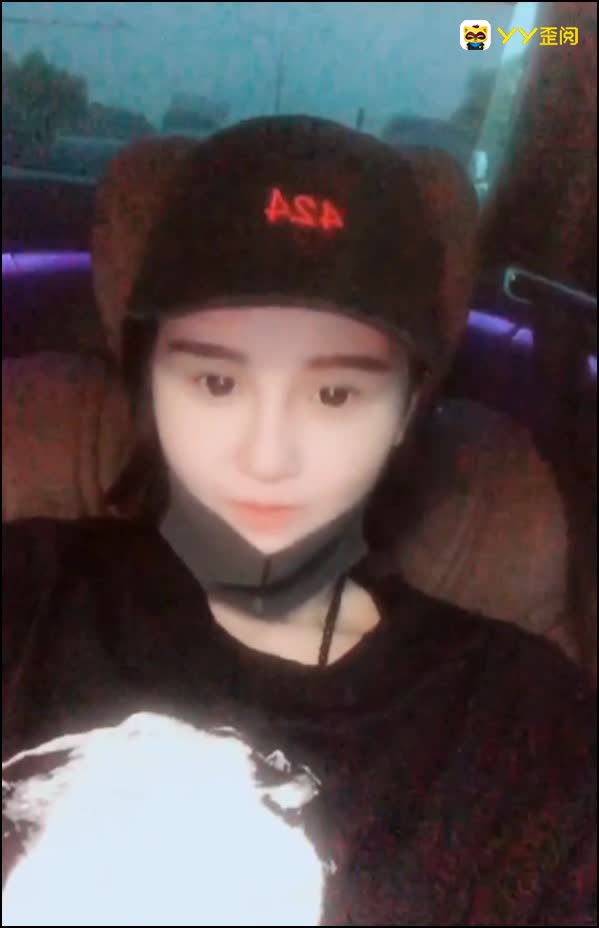 恋爱了?小犟虎球球甜蜜出镜!
