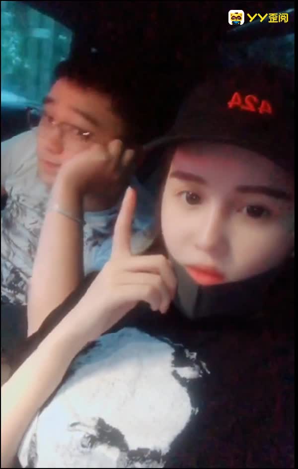恋爱了?小犟虎球球甜蜜出镜!