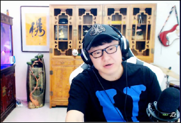 九辰哥抽水吓坏大佛,直呼九辰嫂