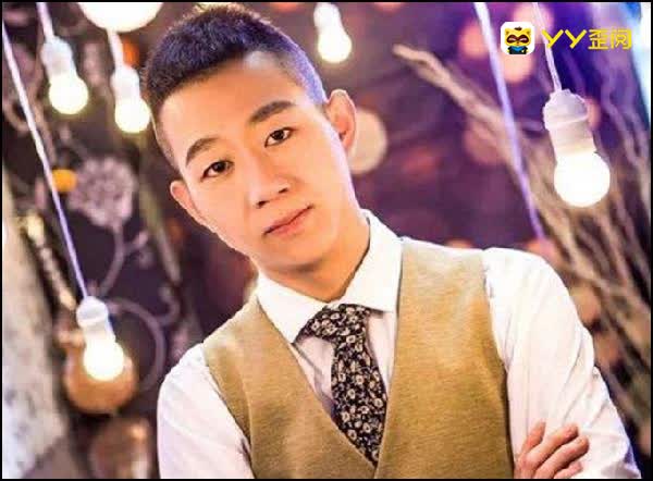 粉丝刷礼后反悔,小源退回礼款!