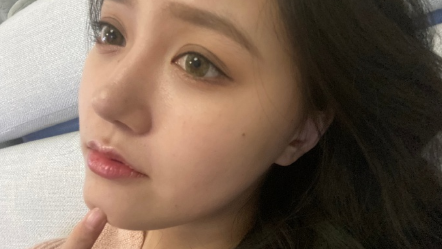 真女神天生丽质洛瑶晒素颜照