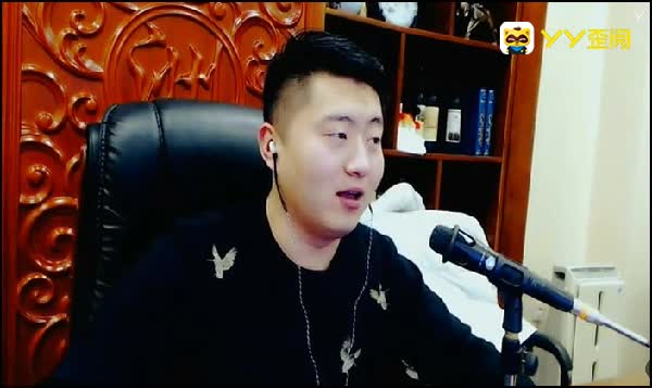 小洲喜获国王,哦哥豪刷飞机!