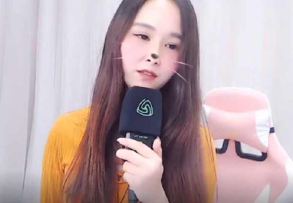 淡然一切,往事如烟