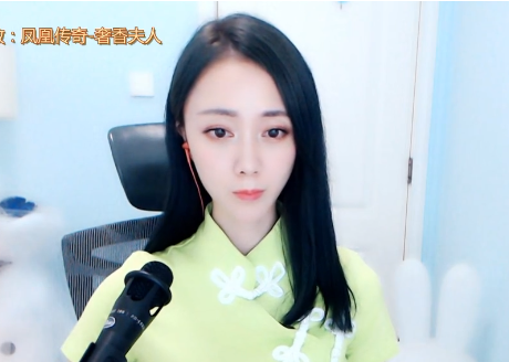 诗然被美女夸赞心情超好