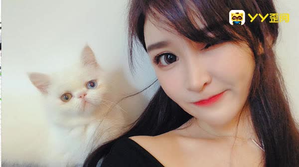 性感撩人小阿九勇夺周星第一