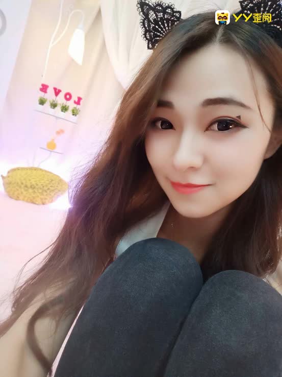 妖娆性感女主播小歪