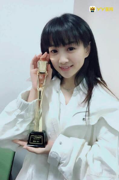 一个努力并有能力的女汉子主播