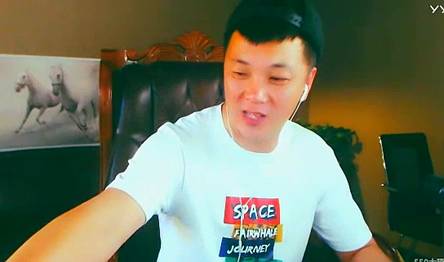 大嘎子:老毕把签约费都买了主播