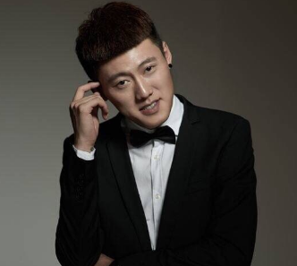 肖迪参战男歌手大战,晋级18强