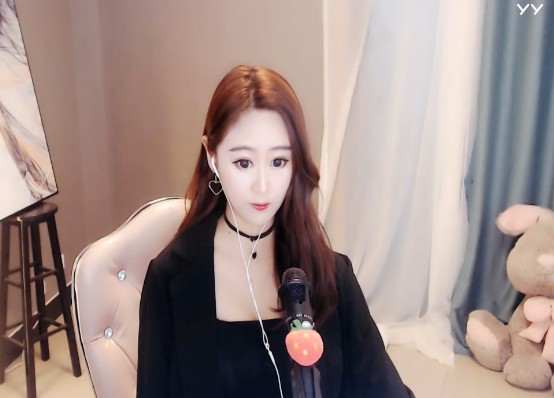 8979神豪霸占“亲嘴娃娃”大人物