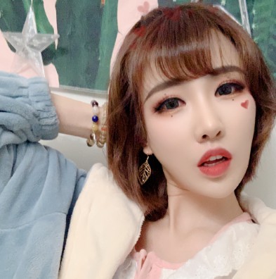 神豪X哥每个动态,都是YY舆论