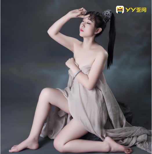 百变美女！性感穿越！！