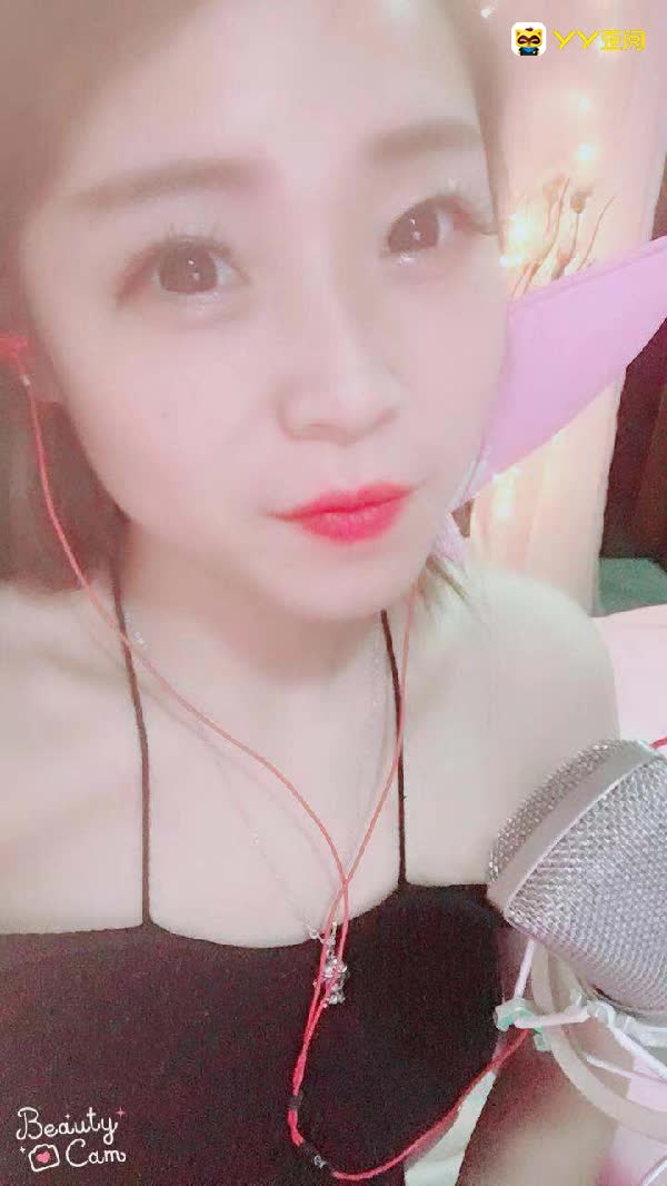 惊鸿一笑