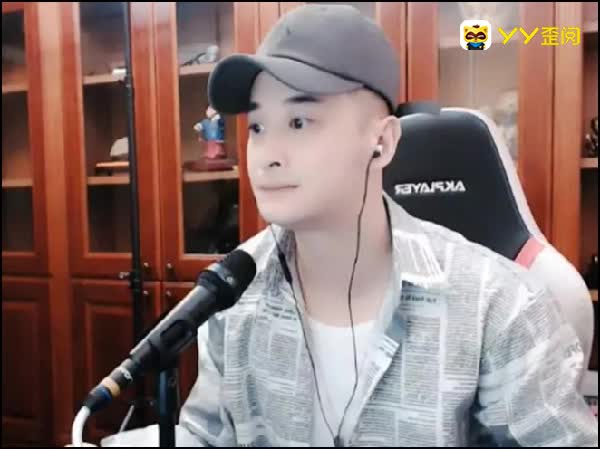 九局青蛙哥小聚曝D哥是地产大亨