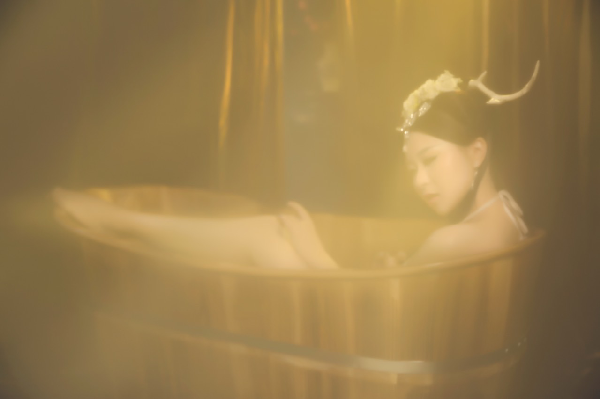 大哥为捧主播誓抢周星第一