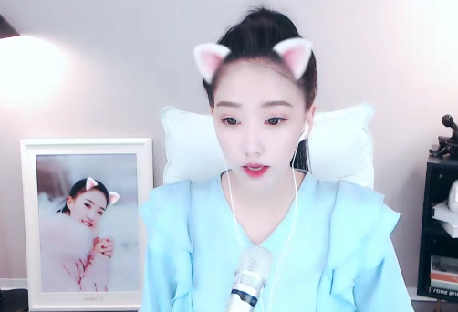 御风美琪深情献唱《最后一次》