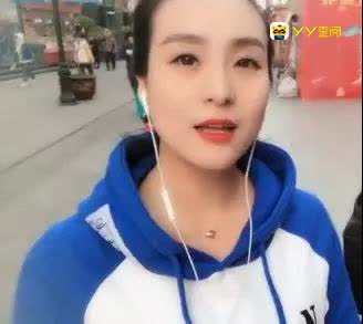 飘飘：爱笑的女生运气不会差！