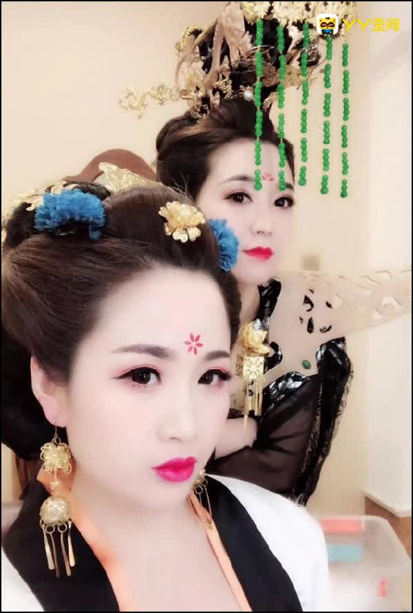 安可儿携爱徒一诺！晒超美写真