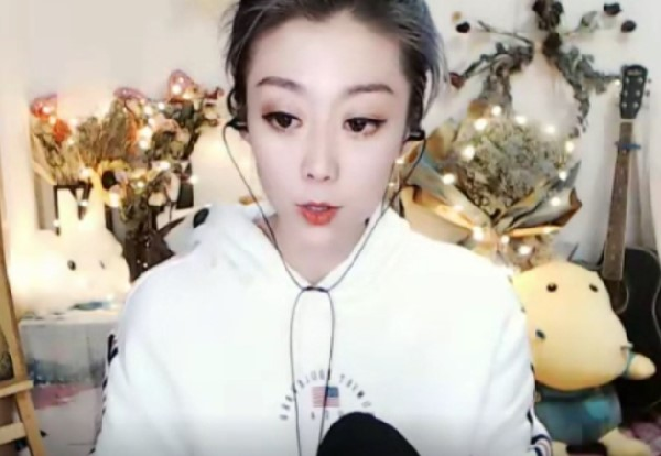 友情如初,深情不负