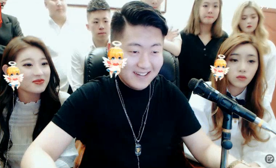小洲周年庆!赵小磊率先送祝福