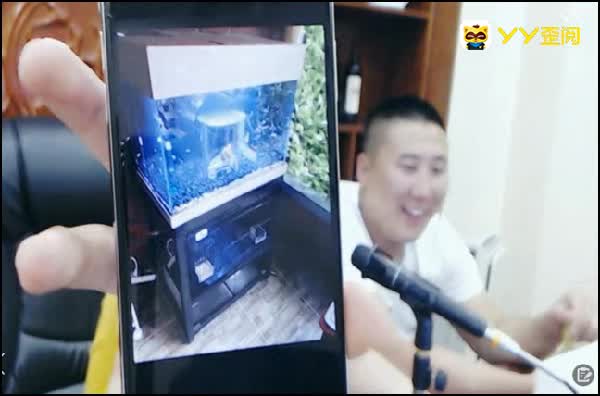 小洲不敢曝光福哥身份，太神秘！