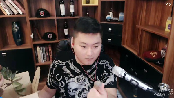 粉丝千里迢迢!为老李送荔枝