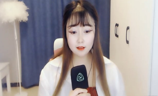缘来缘去总会散,花开花败总归尘
