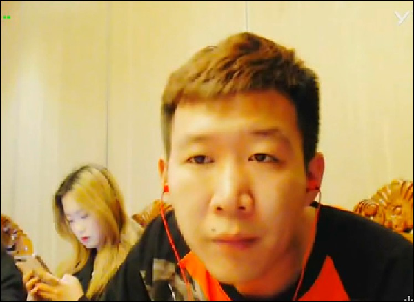 挺哥开麦盛情邀请小白龙成都聚会
