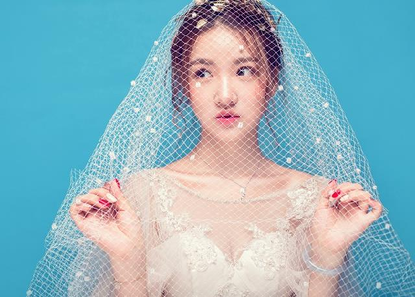 这位美女分到冕毕团队,色瑶震惊