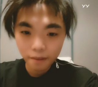 赵小磊曝神豪光哥身价上亿!