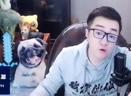 毕加索论头条年度的重要性
