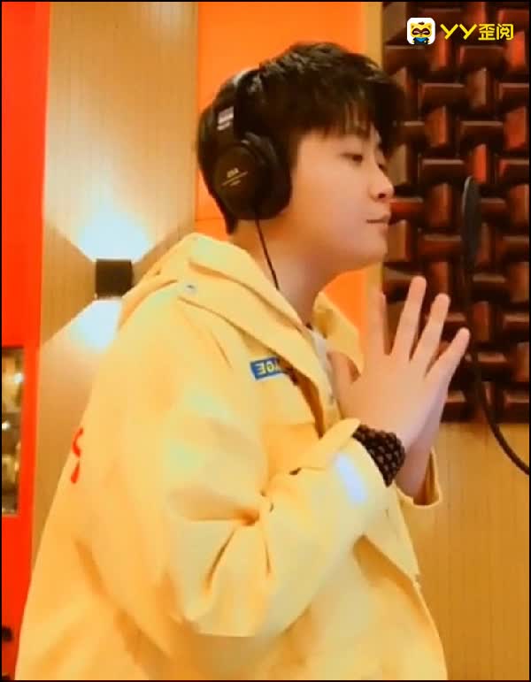 韩毅录制新歌,无伴奏版曝光