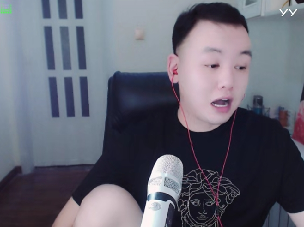 头条惜败!众粉丝一路力挺大嘴