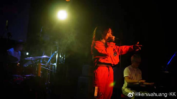 广州!胡芳芳个人演唱会圆满成功