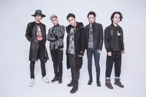 古惑仔金曲惊现陈乐基直播间!
