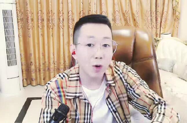 王小源:我就是抠门