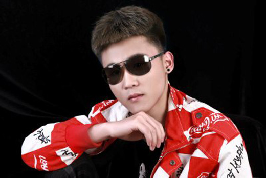 好声音学员在此?开口跪