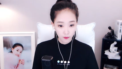 御风美琪带你一起玩斗地主游戏!