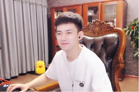 拿出3700万!阿哲力保心悦!