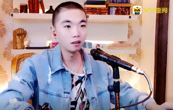 赵小磊谈新发型:勇于尝试!