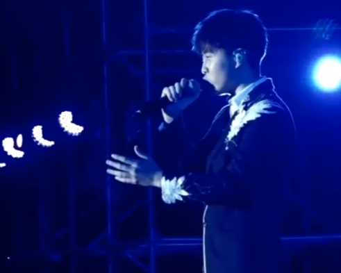 韩安旭经典原唱歌曲《不在》