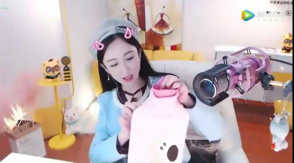 匿名暖心粉丝为可可送上暖水袋!