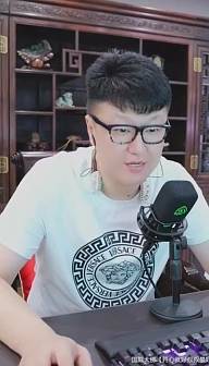 YY上什么事情都离不开李先生