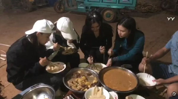 山庄出事兜走了，乳山八怪回忆杀