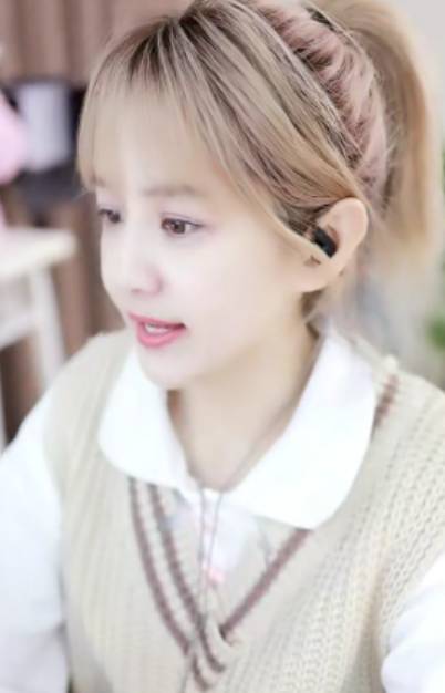 文儿：超过1000万也要拿女歌