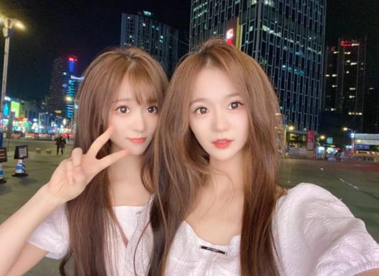 圆了冠军梦，超美姐妹感恩粉丝