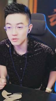 玄律：我还一直当阿哲为好哥哥