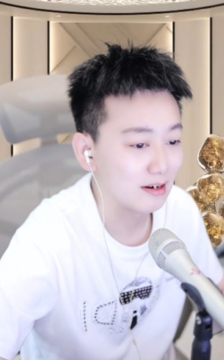 神豪青蛙哥重回歪歪消费！